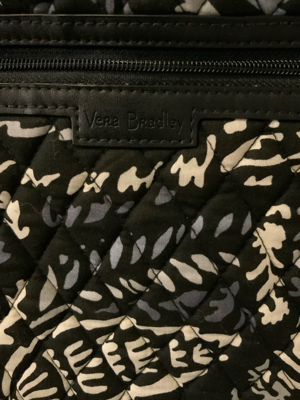 Vera Bradley Black & White Quilted Crossbody Bag with Floral Motif - Picture 3 of 9